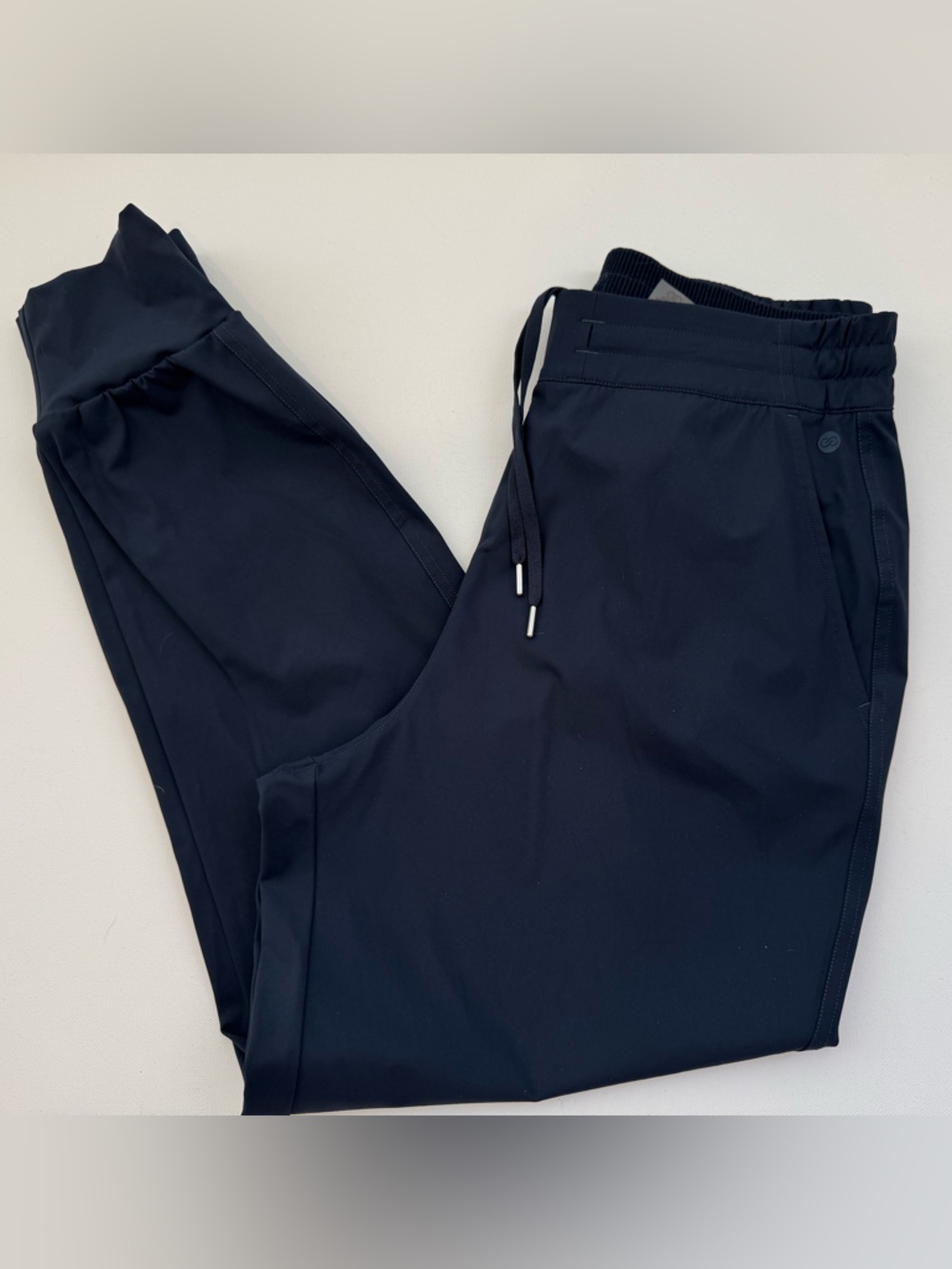 Excellent condition Calia Women’s Lightweight Joggers Size M Navy Athletic Pants